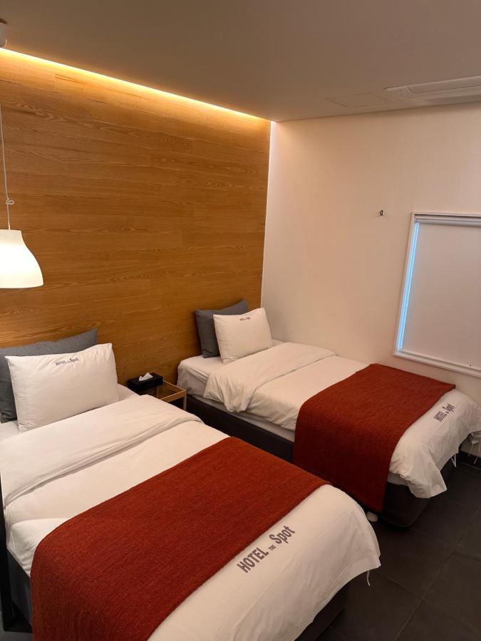 Gwangju Hotel The Spot Gwangju Metropolitan City Bagian luar foto