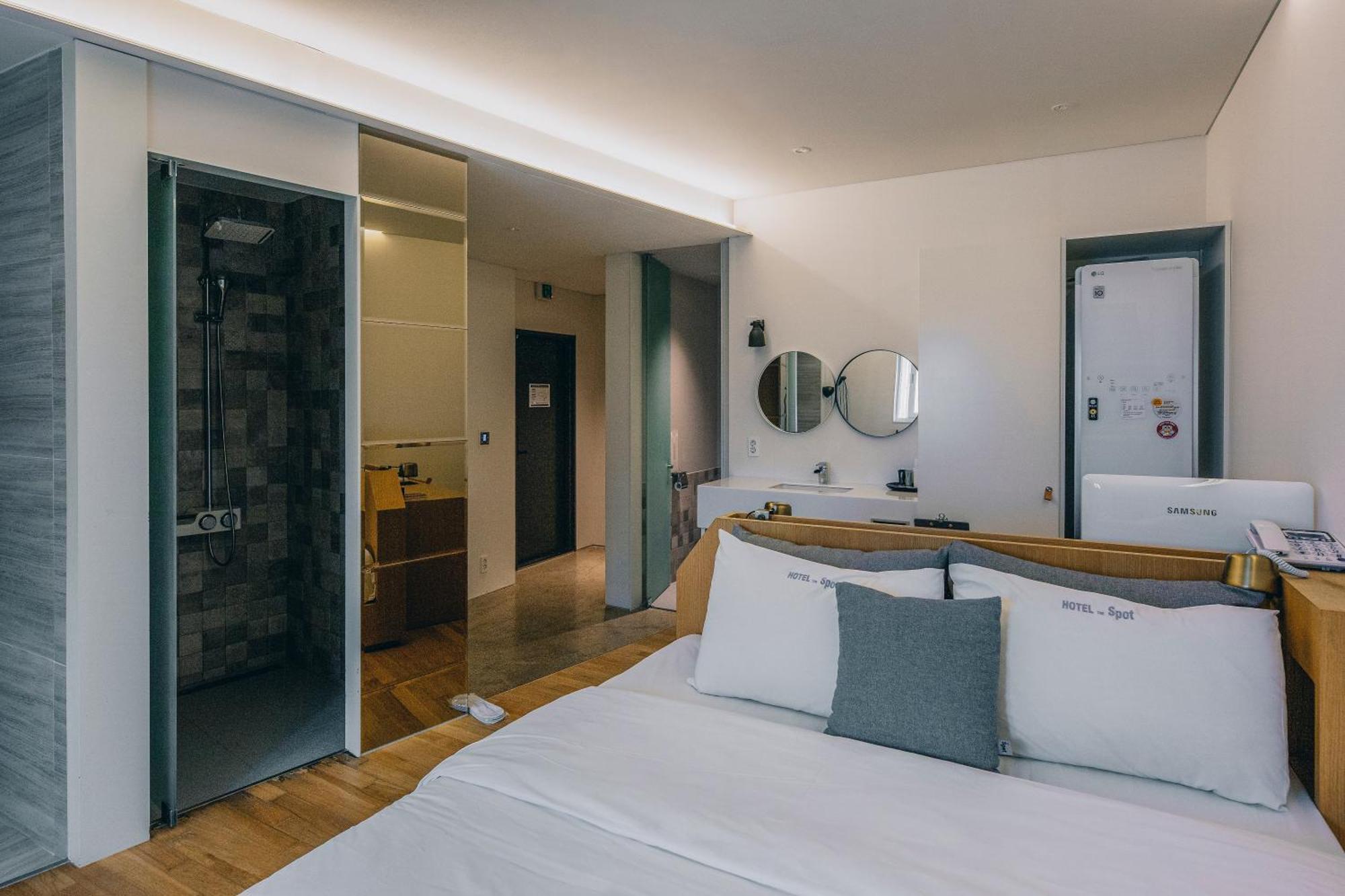 Gwangju Hotel The Spot Gwangju Metropolitan City Bagian luar foto